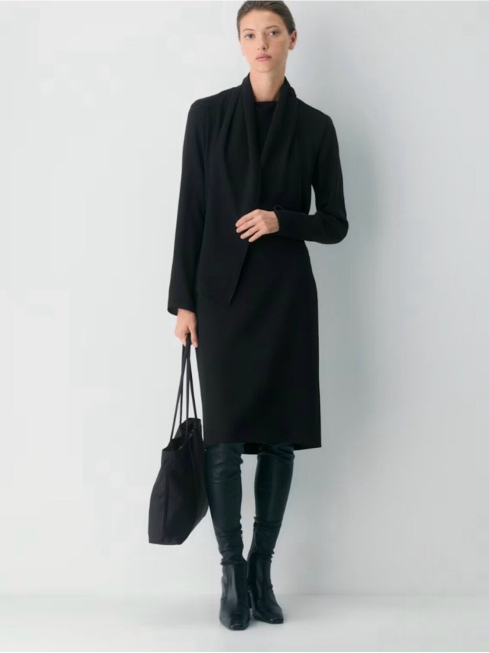 nwot Babaton Vanguard Skirt 2